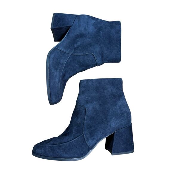 Eileen Fisher Harper Booties Size 5.5 Navy Blue Suede Leather Block Heel Zip - Picture 1 of 9